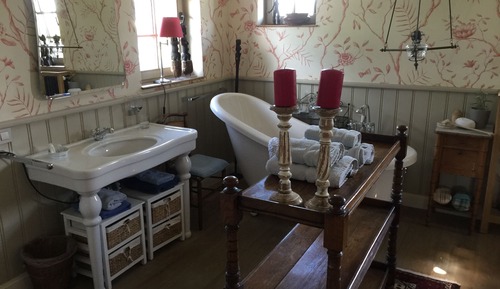 Comfort Double Room, 1 Queen Bed, Courtyard Area