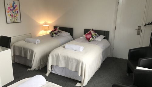 Standard Suite, Ensuite