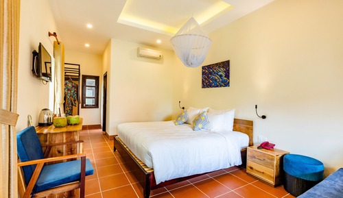 Condo, Garden View
