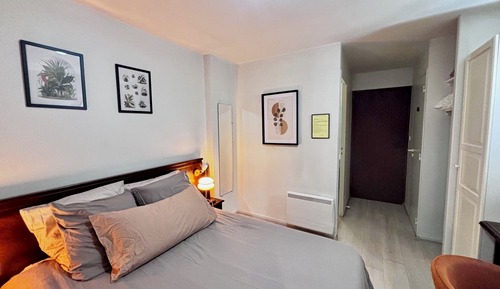 Chambre Single Confort 1 grand lit