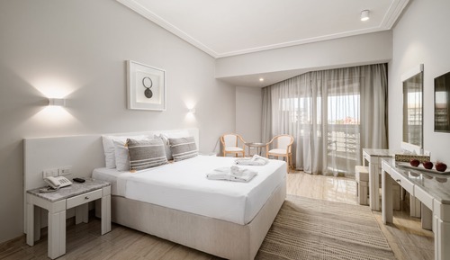 Superior Suite (Family)