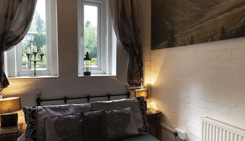 Standard Suite, Accessible, Connecting Rooms