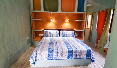 Panoramic Double Room, 1 King Bed, Courtyard View