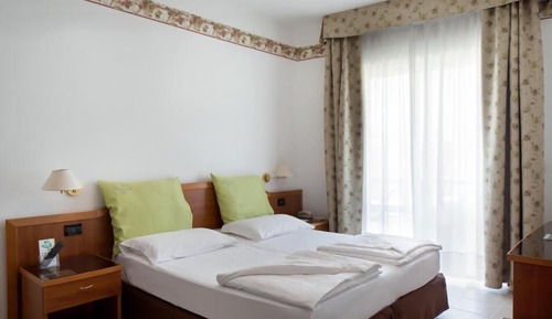 Double Room, Lake View