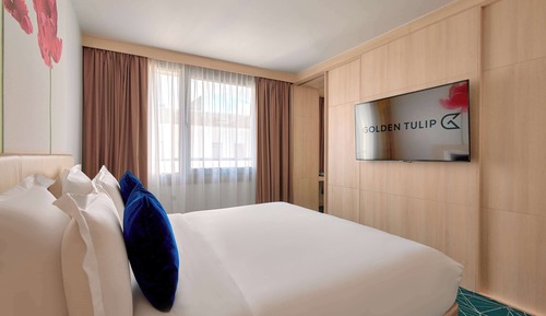 Junior Suite, 1 King Bed