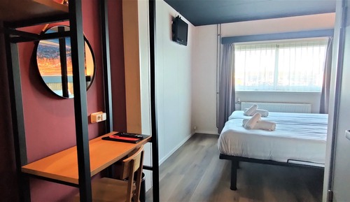 Basic Twin Room