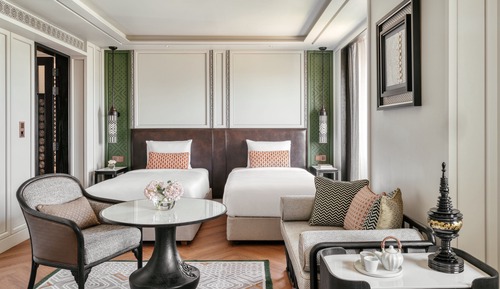 Premium Room, 2 Twin Beds, Mountain View (Club Benefits Access)