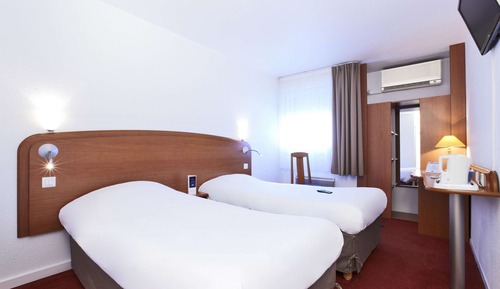Standard Room, 2 Twin Beds