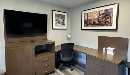 Room, 2 Queen Beds, Accessible, Non Smoking (Mobiliy, Shower w/Grab Bars)