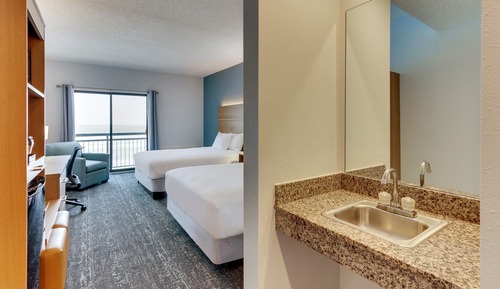 Deluxe Room, 2 Queen Beds, Balcony, Bay View