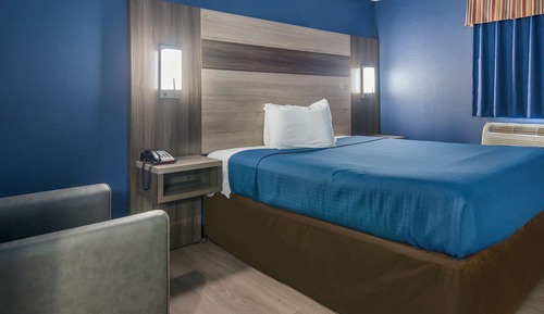 Room, 1 Queen Bed, Accessible, Non Smoking
