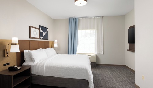 Suite, 1 Bedroom, Kitchen (1 King Bed, Sofa Bed)