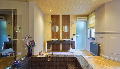 Executive Room, 1 Queen Bed, Bathtub, Garden View