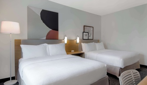Room, 2 Queen Beds, Accessible, Bathtub (Mobility, Hearing)