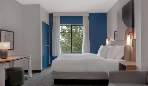 Room, 1 King Bed, Accessible, Bathtub (Mobility)