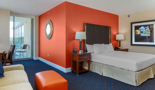 Deluxe Room, 1 King Bed, Balcony