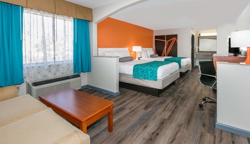 Standard Room, 2 Queen Beds, Refrigerator
