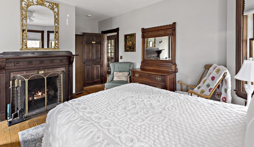 Premium Room, 1 Queen Bed