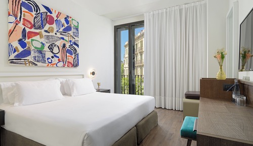 Classic Double or Twin Room (with extra bed)