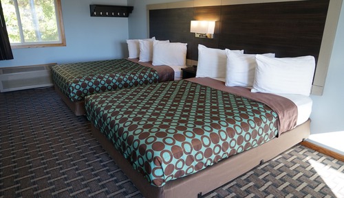 Standard Room, 2 Queen Beds, Non Smoking