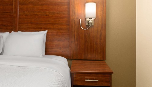 Suite, 1 King Bed with Sofa bed, Non Smoking, Kitchenette