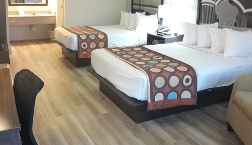Room, 2 Double Beds, Non Smoking, Pool View