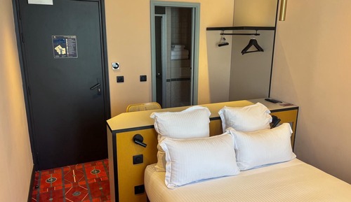 Classic Double Room