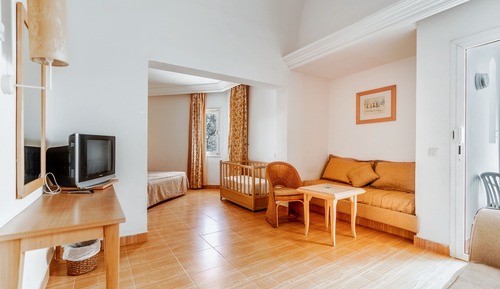 Standard Quadruple Room