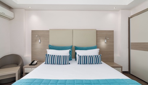 Superior Double Room, Pool View