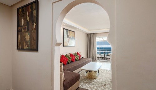 Premium Suite