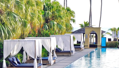 Pool Access Villa