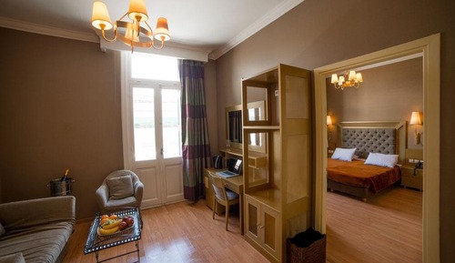 Executive Suite