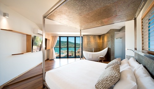 Exclusive Apartment, 2 Bedrooms, Harbor View