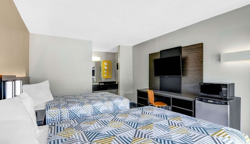 Standard Room, 2 Double Beds, Smoking