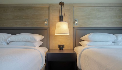 Suite, 2 Queen Beds, Balcony