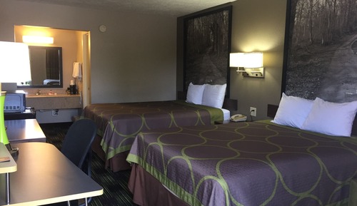 Room, 2 Queen Beds, Smoking