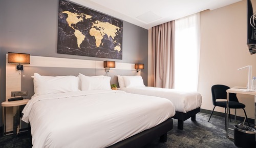 Triple Room