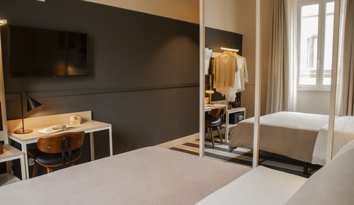 Standard Double or Twin Room, City View