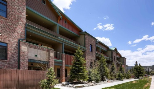 Condo, 2 Bedrooms