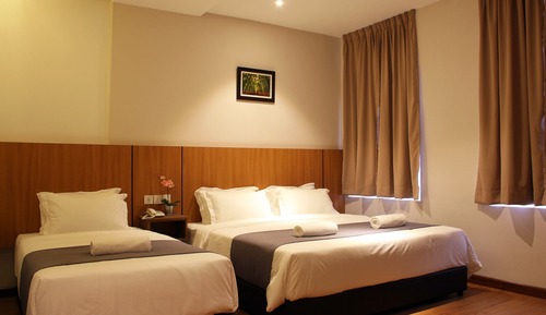 Deluxe Triple Room