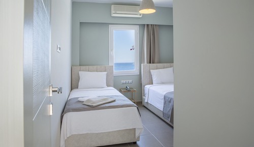 Superior Room, 2 Bedrooms, Balcony, Sea View
