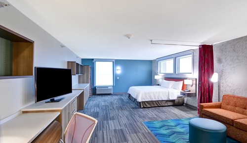 Studio, 1 King Bed, Accessible, Bathtub