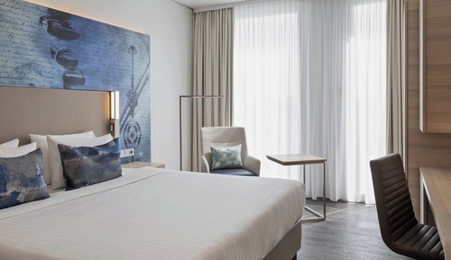 Deluxe Room, 1 King Bed, Non Smoking