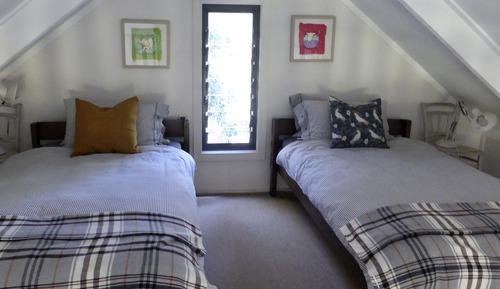 Design Cabin 2, 2 Bedrooms, Kitchen, Lagoon View