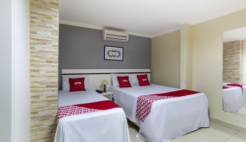 Superior Room (Quintuple,1 Double bed + 3 Single bed)
