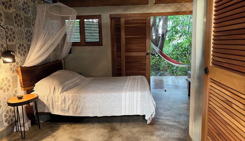 Bungalow, 1 Queen Bed, Lake View