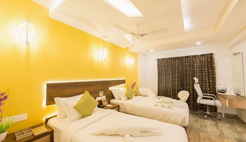 Deluxe Double or Twin Room, 1 Bedroom, Accessible, Non Smoking