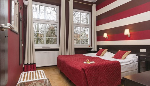 Comfort Suite, 2 Bedrooms, Patio, City View (Sw. Ducha V)
