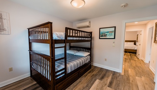 Premium Condo, 3 Bedrooms, Mountain View (1301)