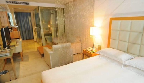 Business Suite B